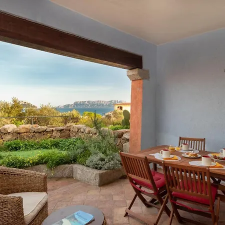 Le Case Del Golfo - Your House In Sardinia Golfo Aranci Exterior photo