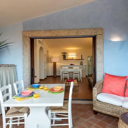 Le Case Del Golfo - Your House In Sardinia Golfo Aranci Exterior photo