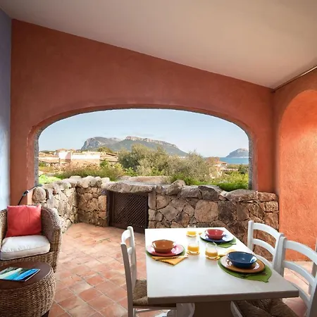 Le Case Del Golfo - Your House In Sardinia Golfo Aranci Exterior photo