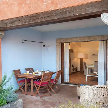 Le Case Del Golfo - Your House In Sardinia Golfo Aranci Exterior photo