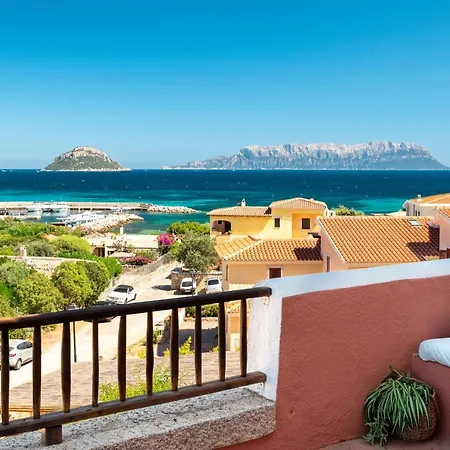 Le Case Del Golfo - Your House In Sardinia Golfo Aranci Exterior photo