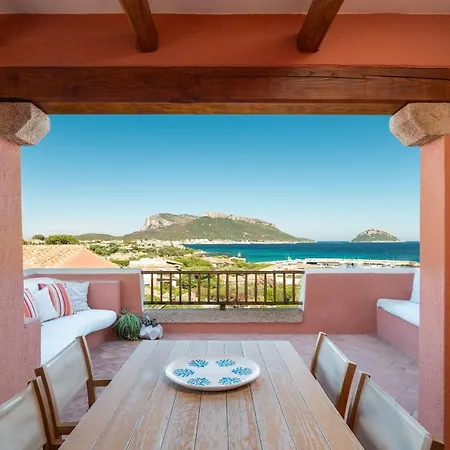 Le Case Del Golfo - Your House In Sardinia Golfo Aranci Exterior photo